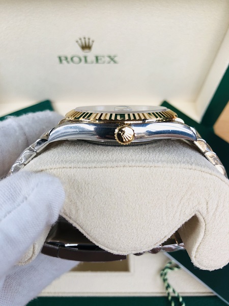 Đồng hồ Rolex 126333