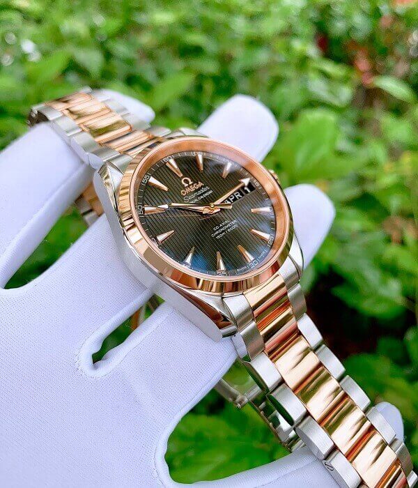 Đồng hồ Omega 231.20.39.22.06.001