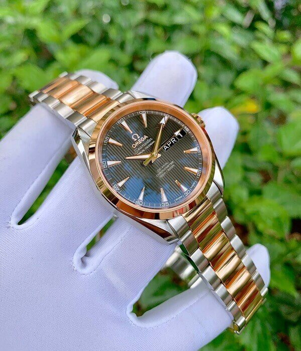 Đồng hồ Omega 231.20.39.22.06.001