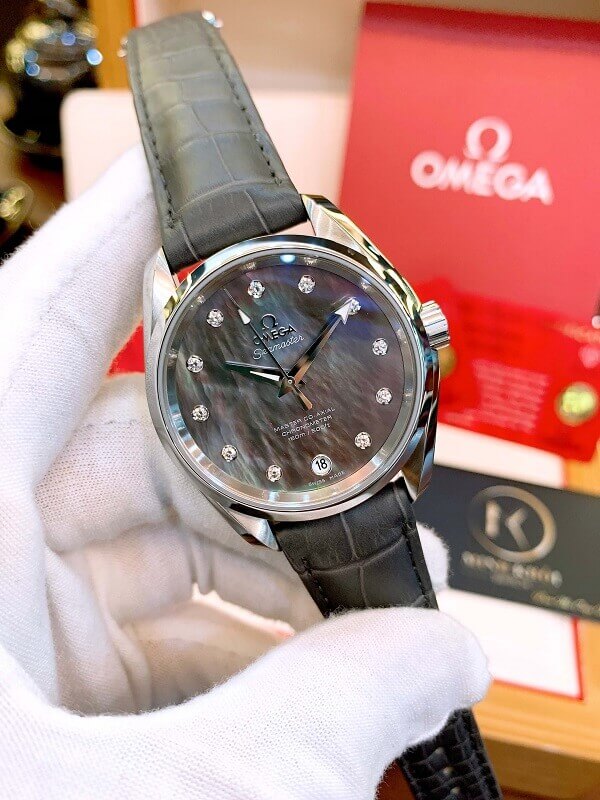 Đồng hồ Omega 23113392157001