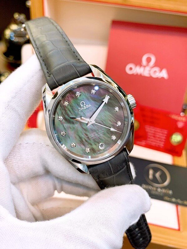 Đồng hồ Omega 23113392157001