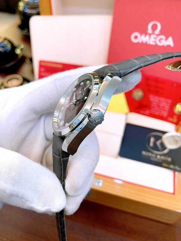 Đồng hồ Omega 23113392157001