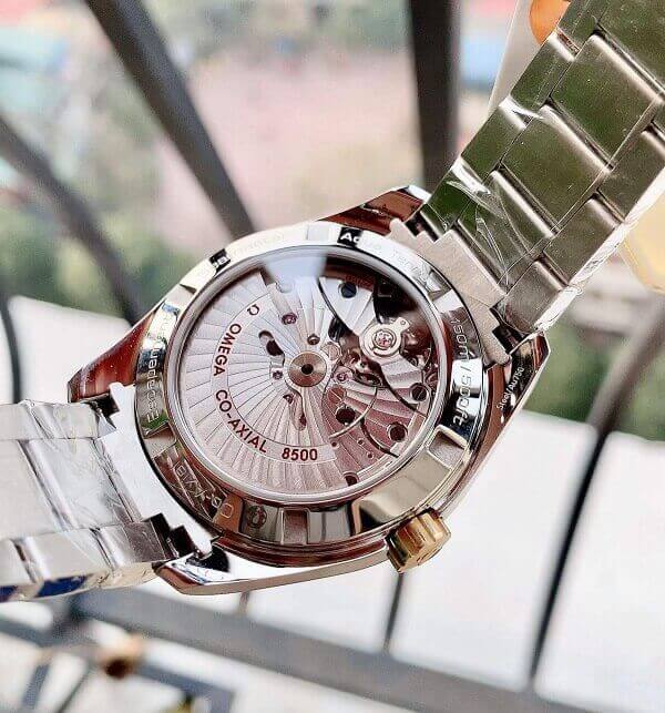 Đồng hồ Omega 231.20.39.21.06.004