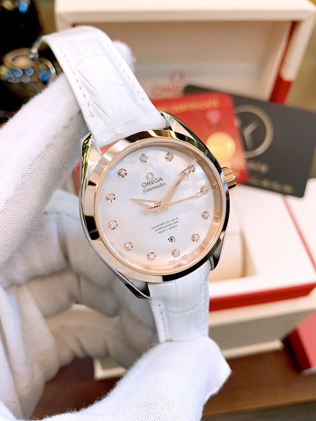 Đồng hồ Omega 23123342055001