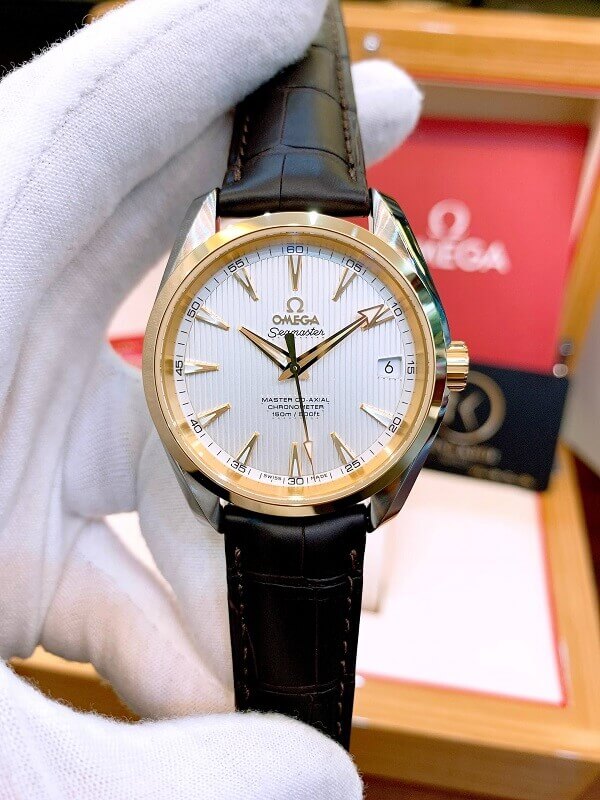 Đồng hồ Omega 23123392102002