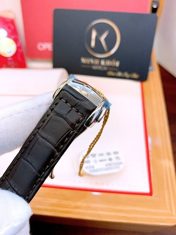 Đồng hồ Omega 23123392102002