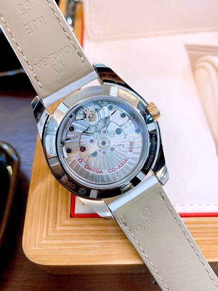 Đồng hồ Omega 23123392155001