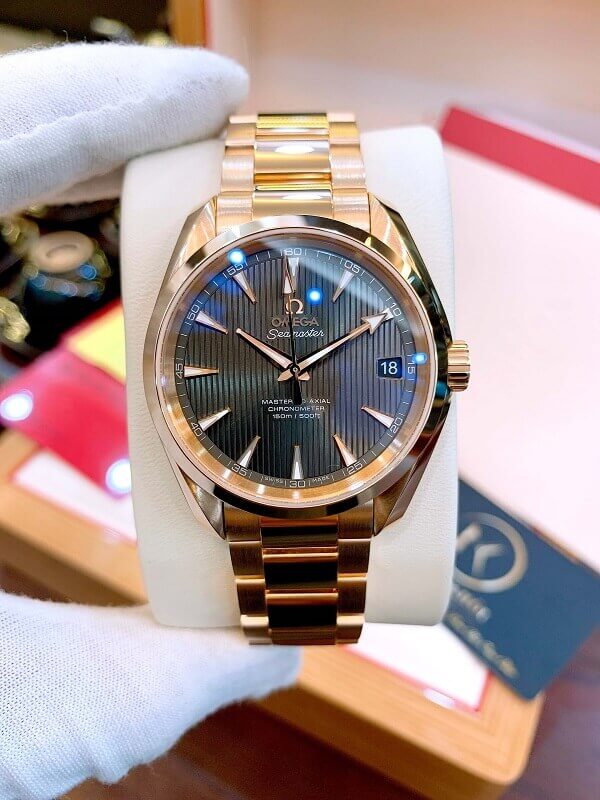 Đồng hồ Omega 23150392106003