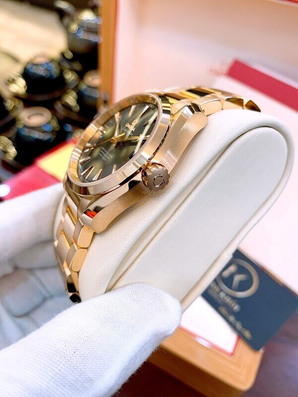 Đồng hồ Omega 23150392106003