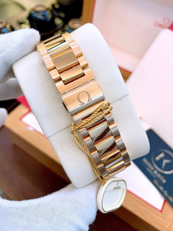 Đồng hồ Omega 23150392106003