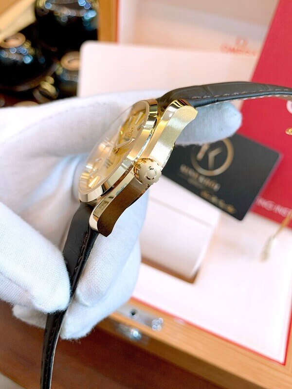 Đồng hồ Omega 23153392108001