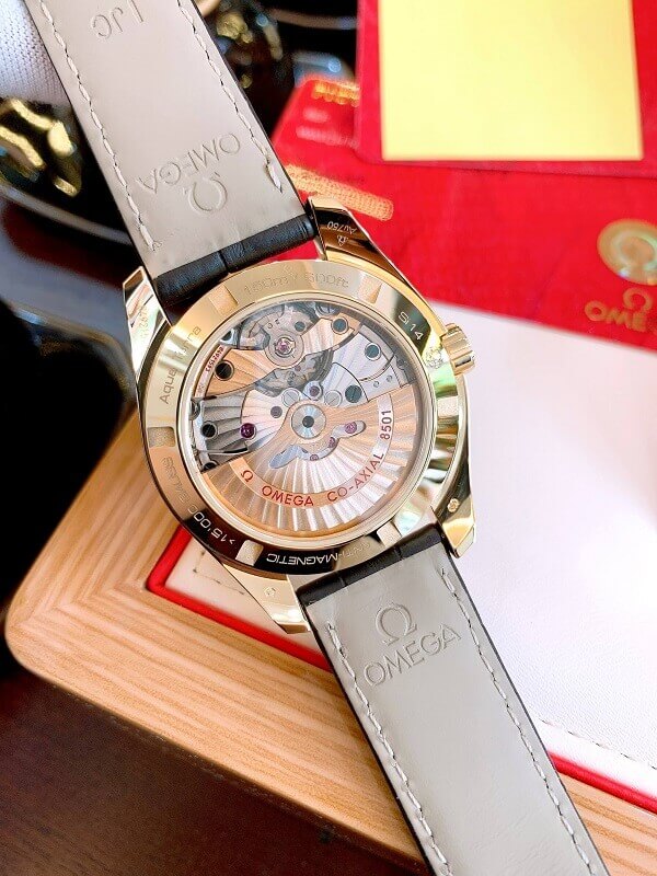 Đồng hồ Omega 23153392108001