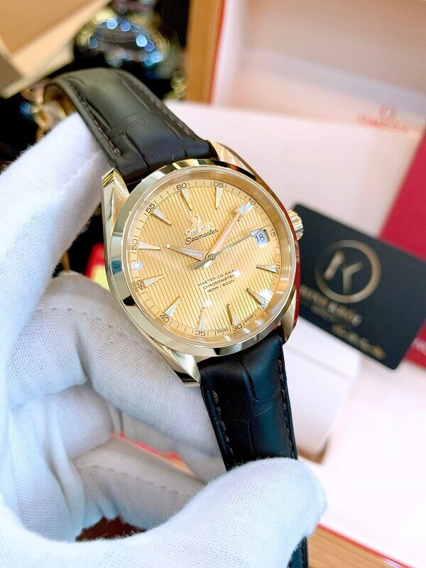 Đồng hồ Omega 23153392108001