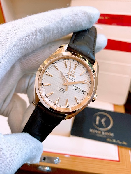Đồng hồ Omega 23153392202001