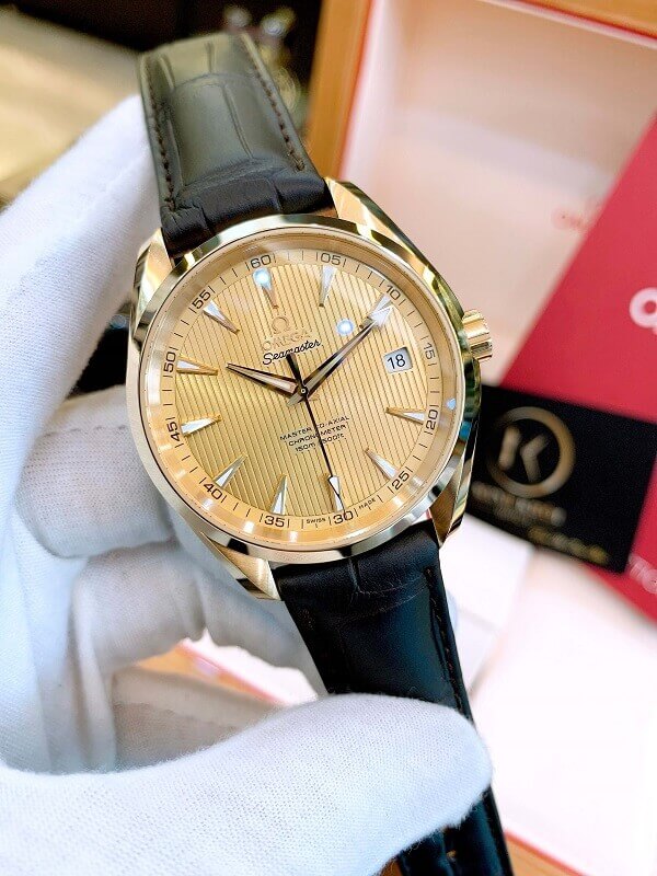 Đồng hồ Omega 23153422108001