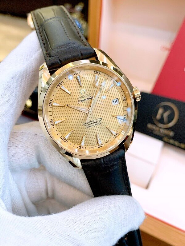 Đồng hồ Omega 23153422108001