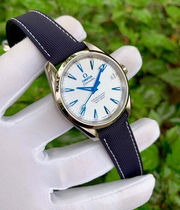 Đồng hồ Omega 231.92.39.21.04.001