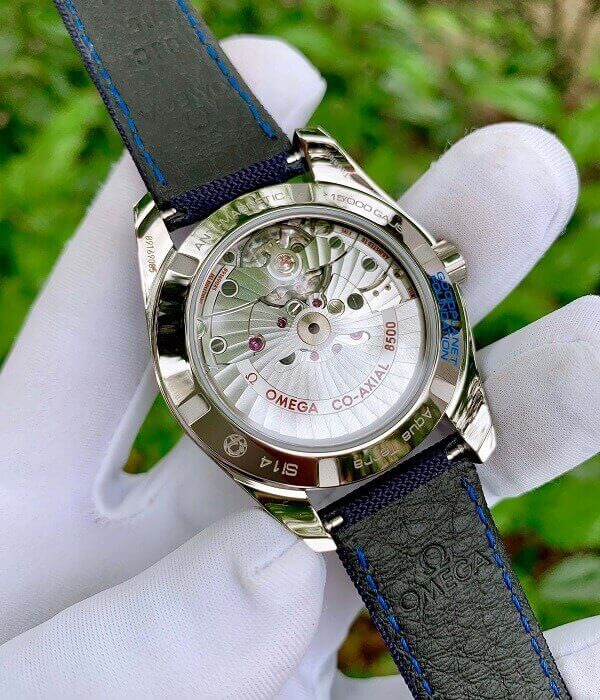 Đồng hồ Omega 231.92.39.21.04.001