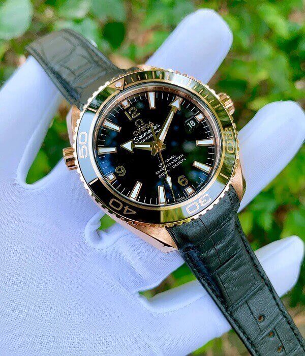 Đồng hồ Omega 232.63.42.21.01.001