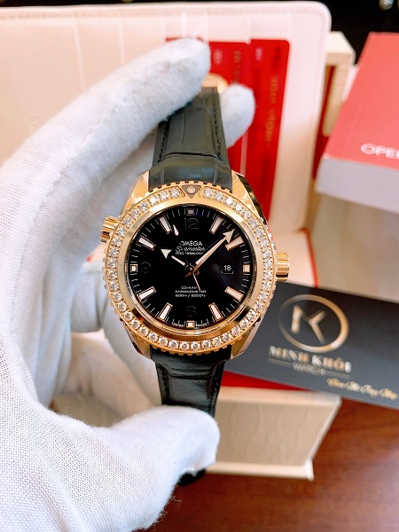 Đồng hồ Omega 23258382001001