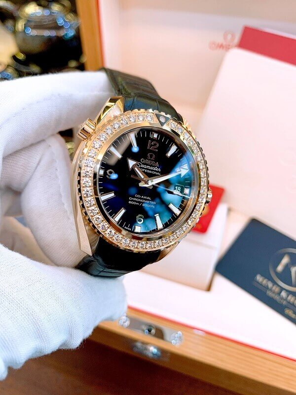 Đồng hồ Omega 23258422101001