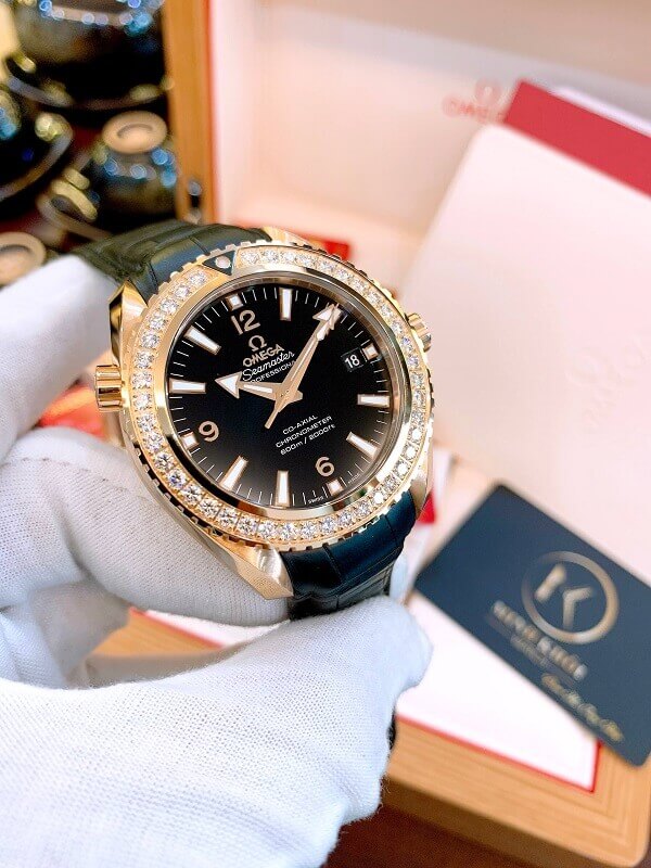 Đồng hồ Omega 23258422101001