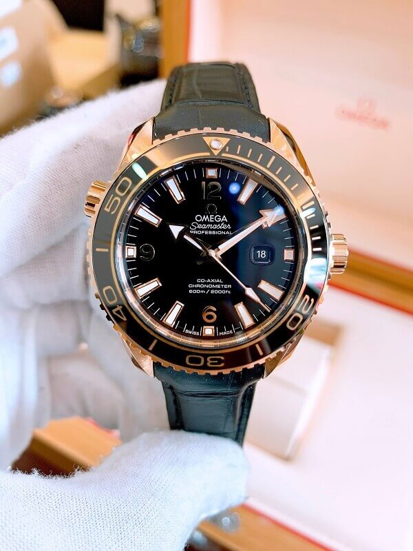 Đồng hồ Omega 23263382001001