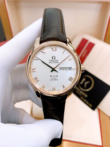 Đồng hồ Omega 43153412202001