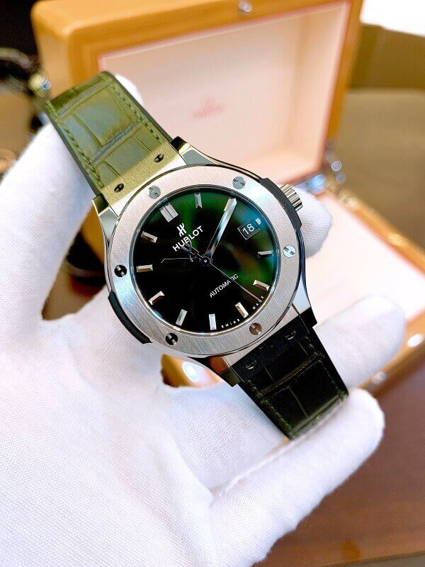 Đồng hồ Hublot 565.NX.8970