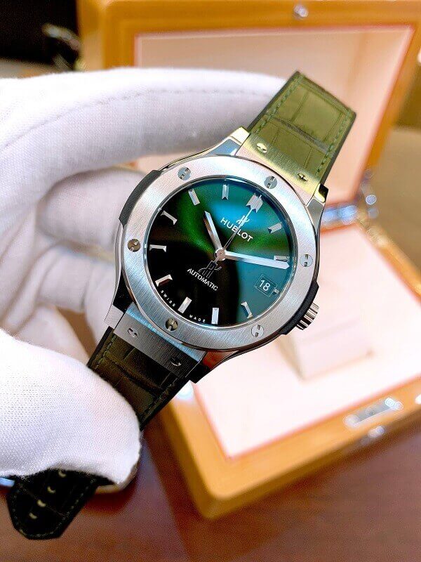 Đồng hồ Hublot 565.NX.8970