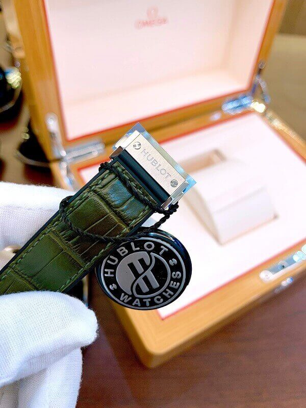 Đồng hồ Hublot 565.NX.8970
