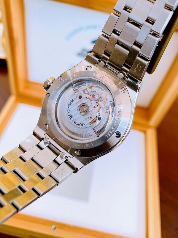 Đồng hồ Maurice Lacroix AI6007-SS002-430-1