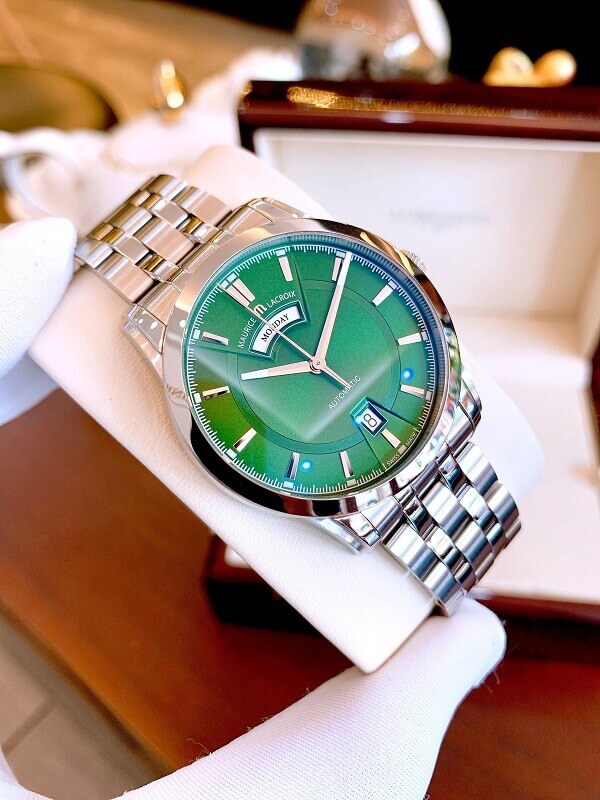 Đồng hồ Maurice Lacroix PT6158-SS002-63E-1