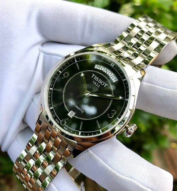 Đồng hồ Tissot T0384301105700