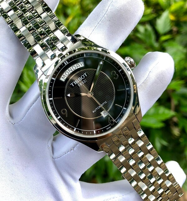 Đồng hồ Tissot T0384301105700