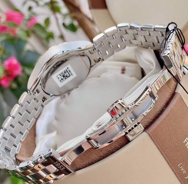 Đồng hồ Tissot T0722102203800