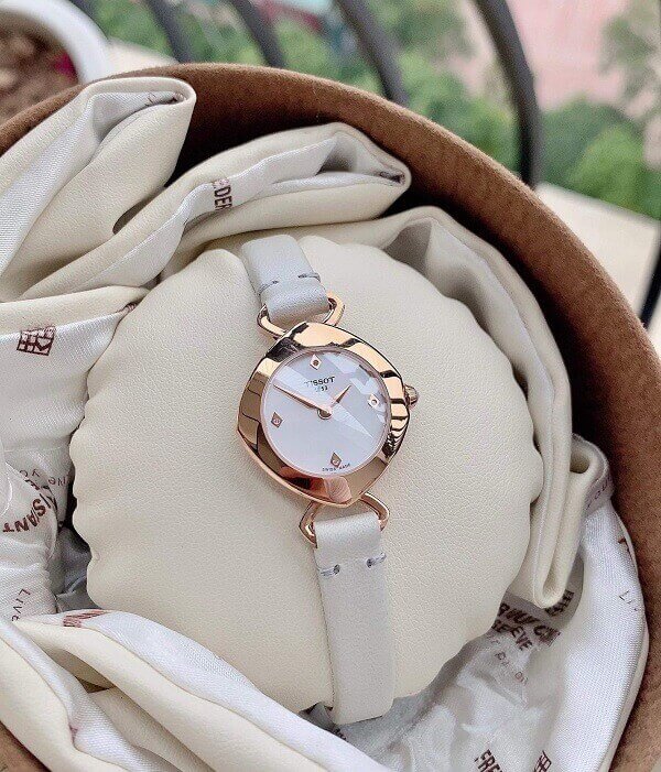 Đồng hồ Tissot T1131093611600