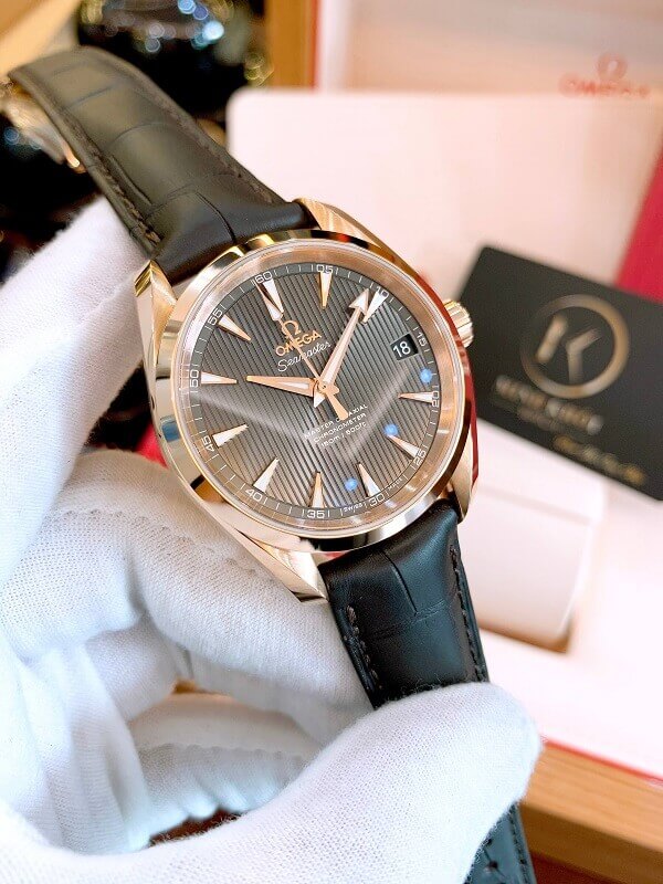 Đồng hồ Omega 231.53.39.21.06.003