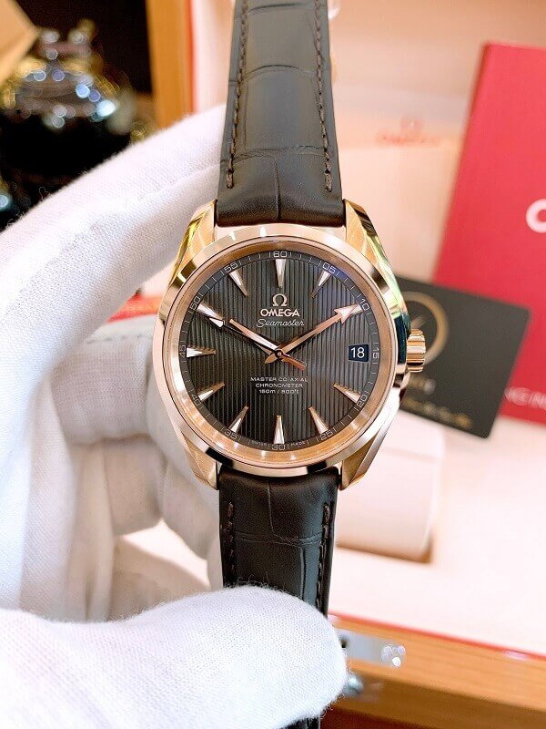 Đồng hồ Omega 231.53.39.21.06.003